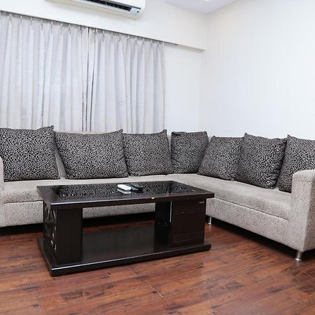 Kc Manor Otel Jamshedpur Dış mekan fotoğraf