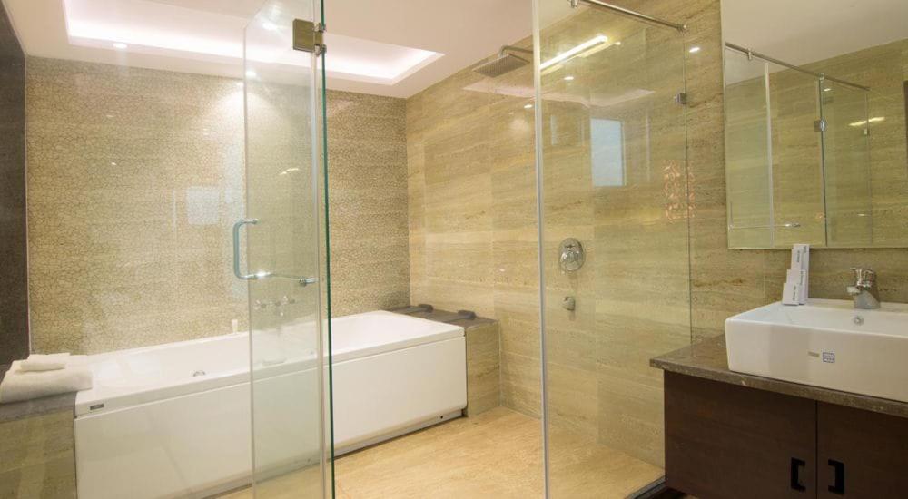 Kc Manor Otel Jamshedpur Dış mekan fotoğraf