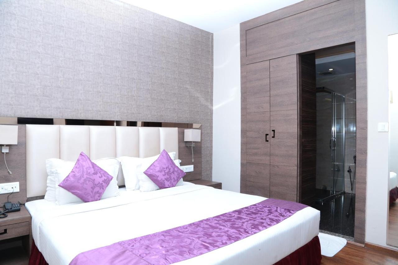 Kc Manor Otel Jamshedpur Dış mekan fotoğraf