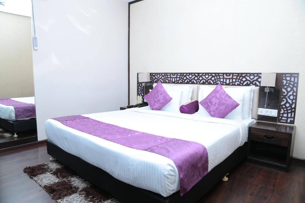 Kc Manor Otel Jamshedpur Dış mekan fotoğraf